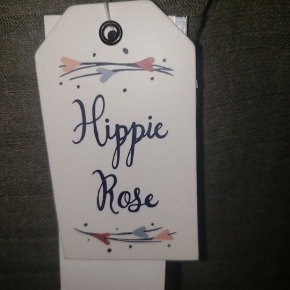 Hippie Rose Long-Sleeve Top Women's (Juniors). Size XL.  New With Tags. - Picture 5 of 6